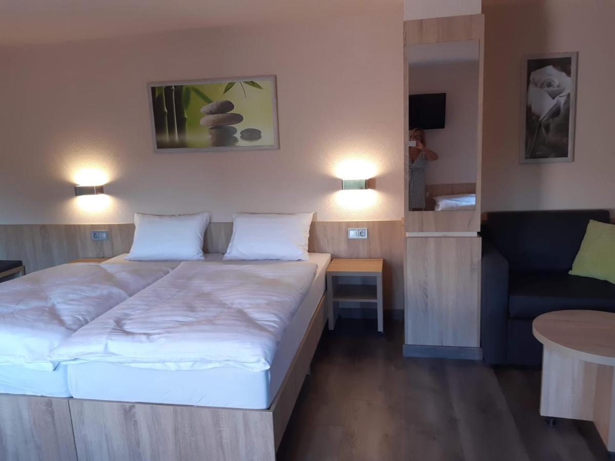 Katalin Motel&Étterem Berettyóújfalu Kültér fotó