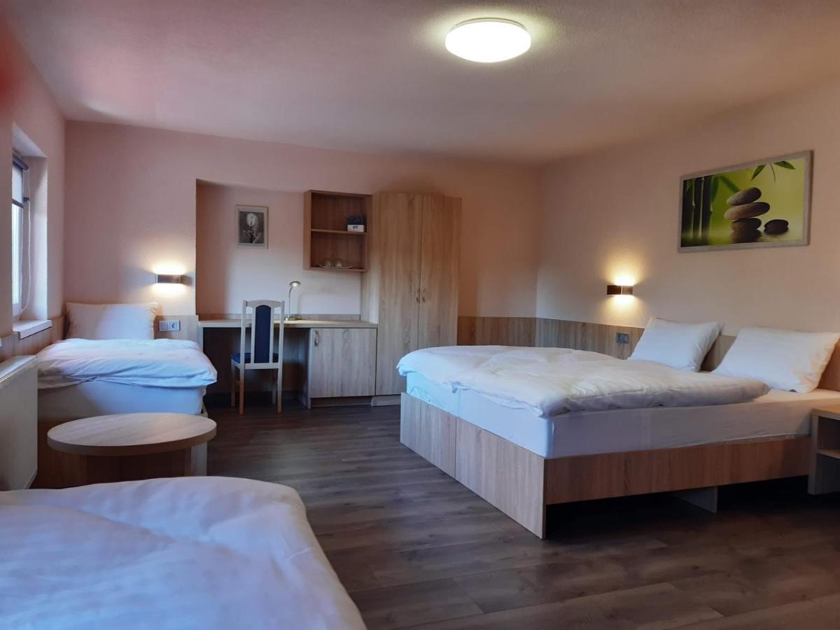 Katalin Motel&Étterem Berettyóújfalu Kültér fotó
