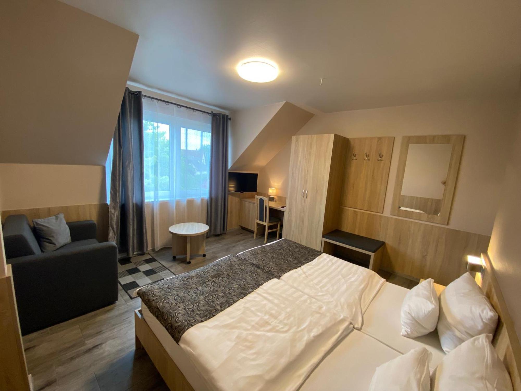Katalin Motel&Étterem Berettyóújfalu Kültér fotó