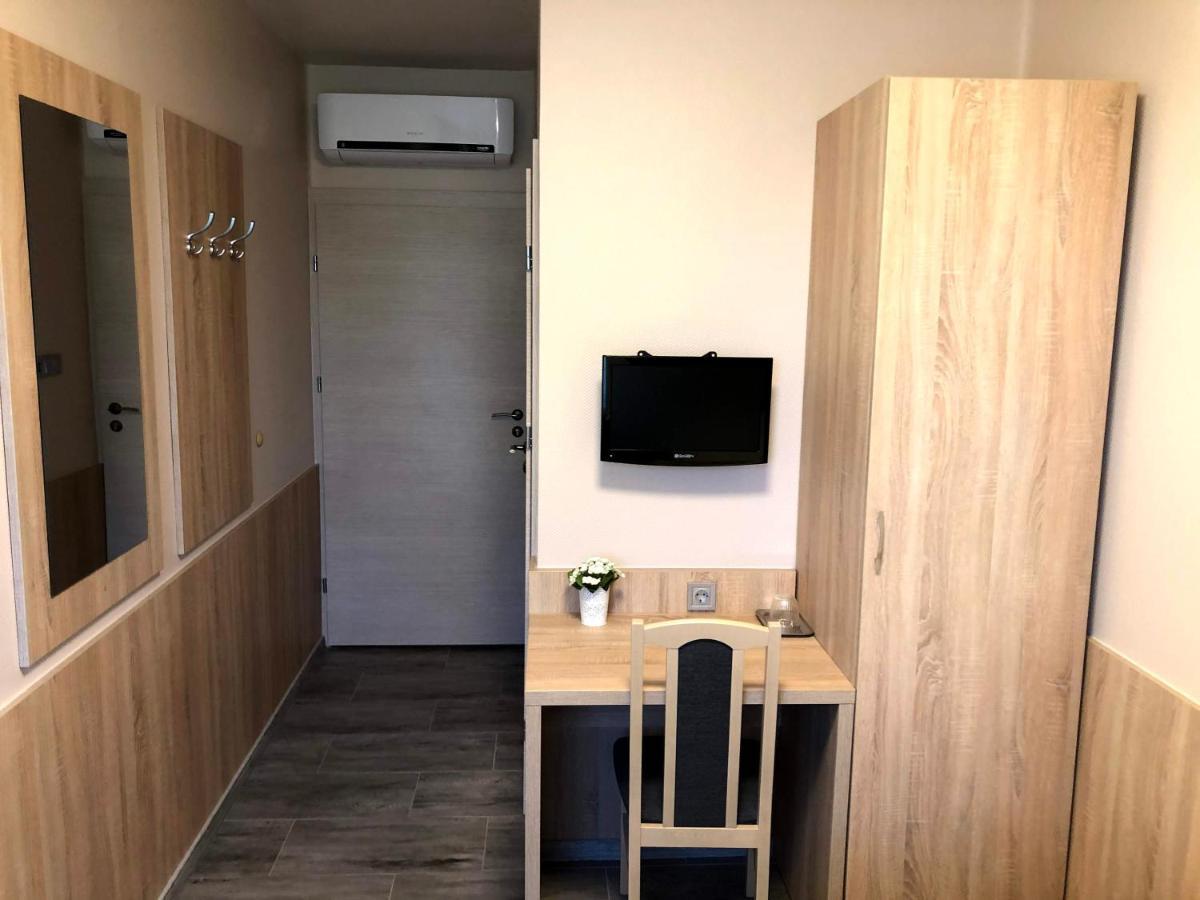 Katalin Motel&Étterem Berettyóújfalu Kültér fotó